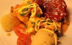 Paul Arthurs Restaurant&Rooms